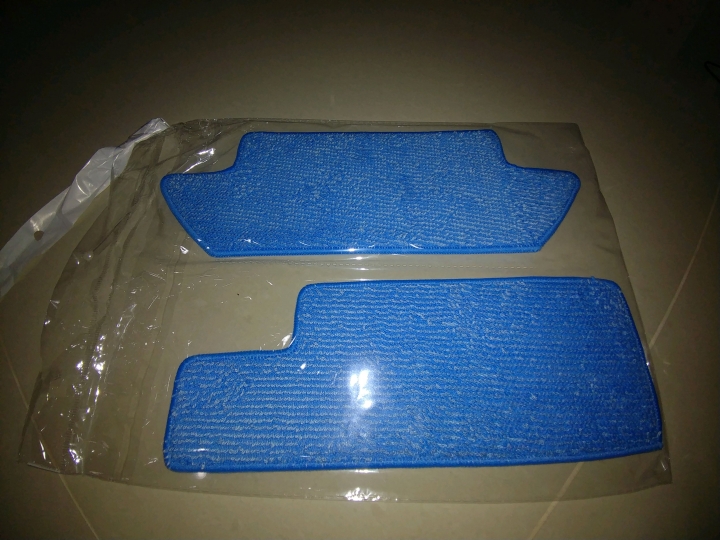 udn剛買的玻妞 LeGee 668，機器上面附的抹布是髒的?-->整組換新的卻發生原地打轉，動彈不得???