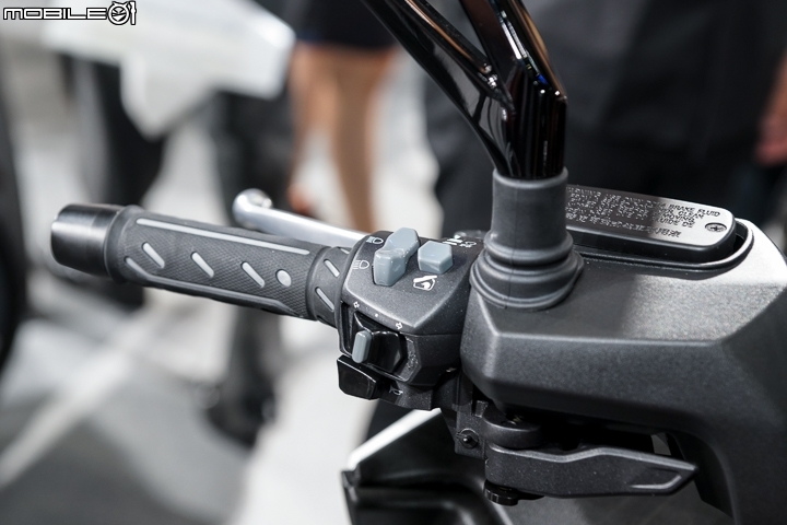 【五股重機展】刺激改款！KYMCO 光陽機車 XCITING 400S 正式登台！Downtown 350i Noodoe 儀錶板導入！