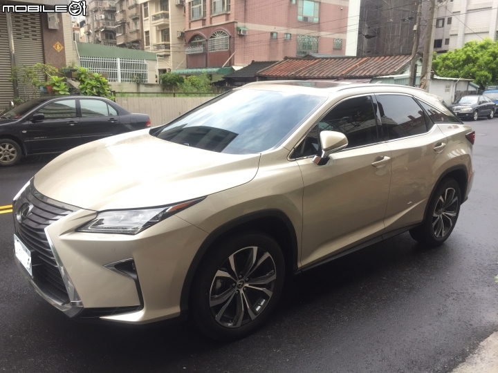 分享4月中旬訂購之RX300頂級版終於交車了