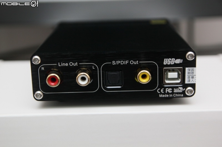 (開箱分享)超值的USB DAC 拓品Topping D10