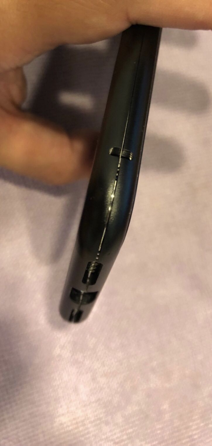 買了個 iPhone 磁力殻 但有瑕疵 請教如何補救