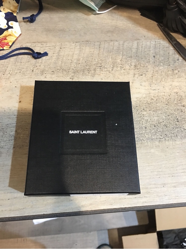 「波特開箱」Filson石蠟洗後背包及Saint Laurent真皮手環