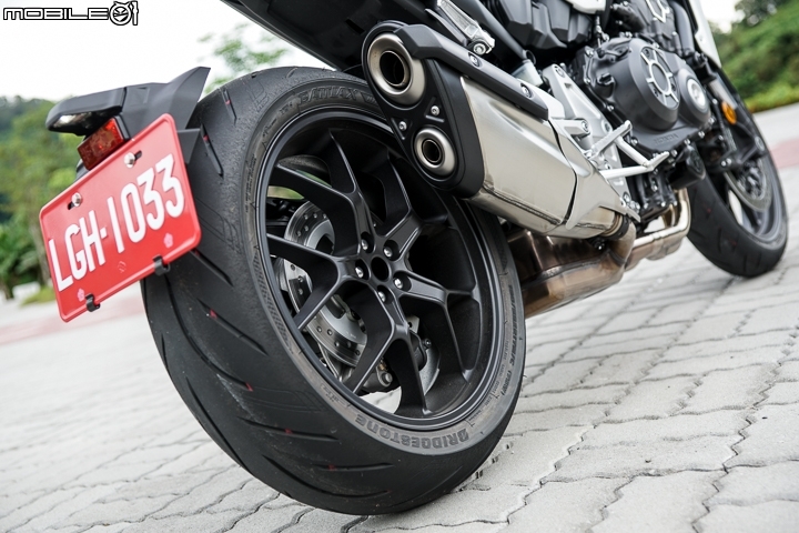 2018 Honda CB1000R 公路賽道試駕 展現極簡美學