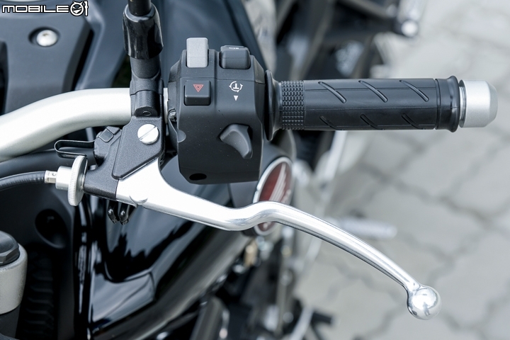 2018 Honda CB1000R 公路賽道試駕 展現極簡美學