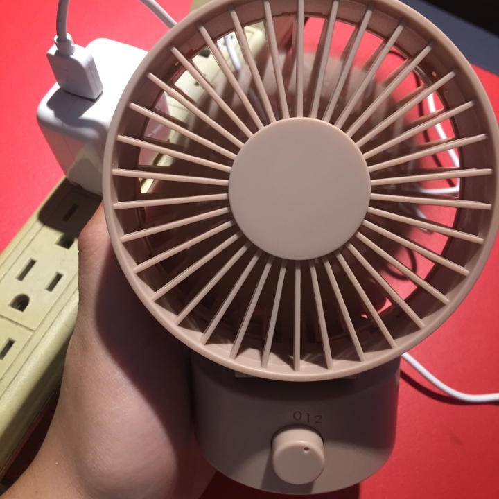 [開箱]MiniPRO微型電氣大師-小風砲雙渦流循環扇((春風粉))