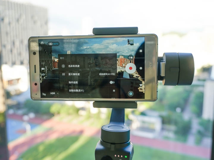 Sony XZ2 Premium 測試裝上OSMO Mobile2 三軸 Sony XZ2 Premium 測試裝上OSMO Mobile2 三軸