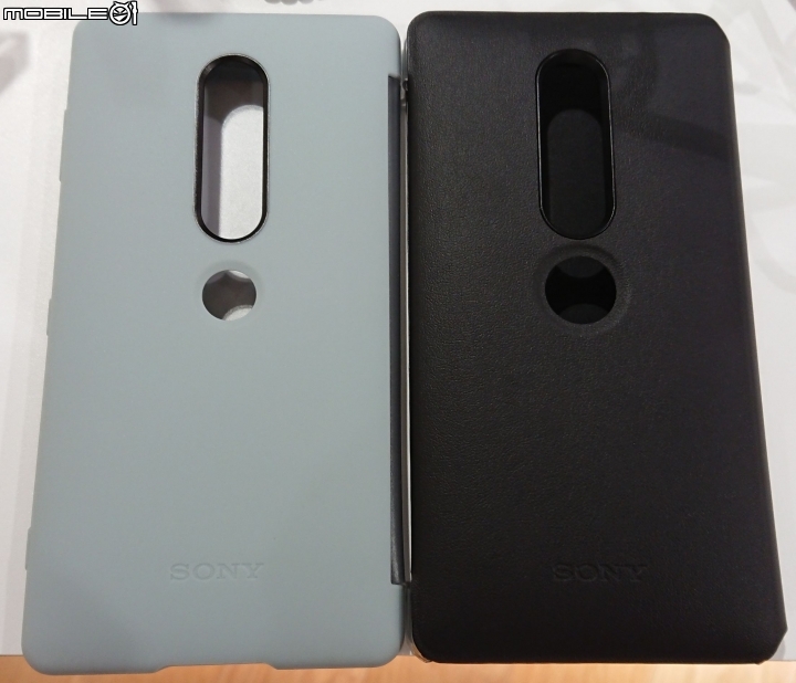 XZ2 Premium 原廠 sony 二種保護盒入手