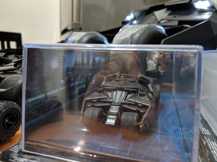 【分享】慶祝蝙蝠俠黑暗騎士10週年，batmobile(tumbler)與batpod個人收藏