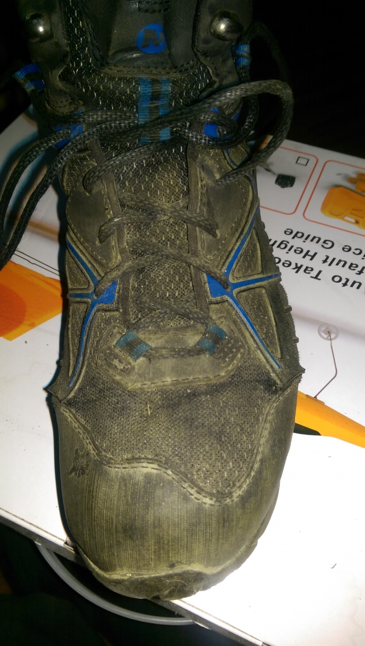 MERRELL品質如此爛？