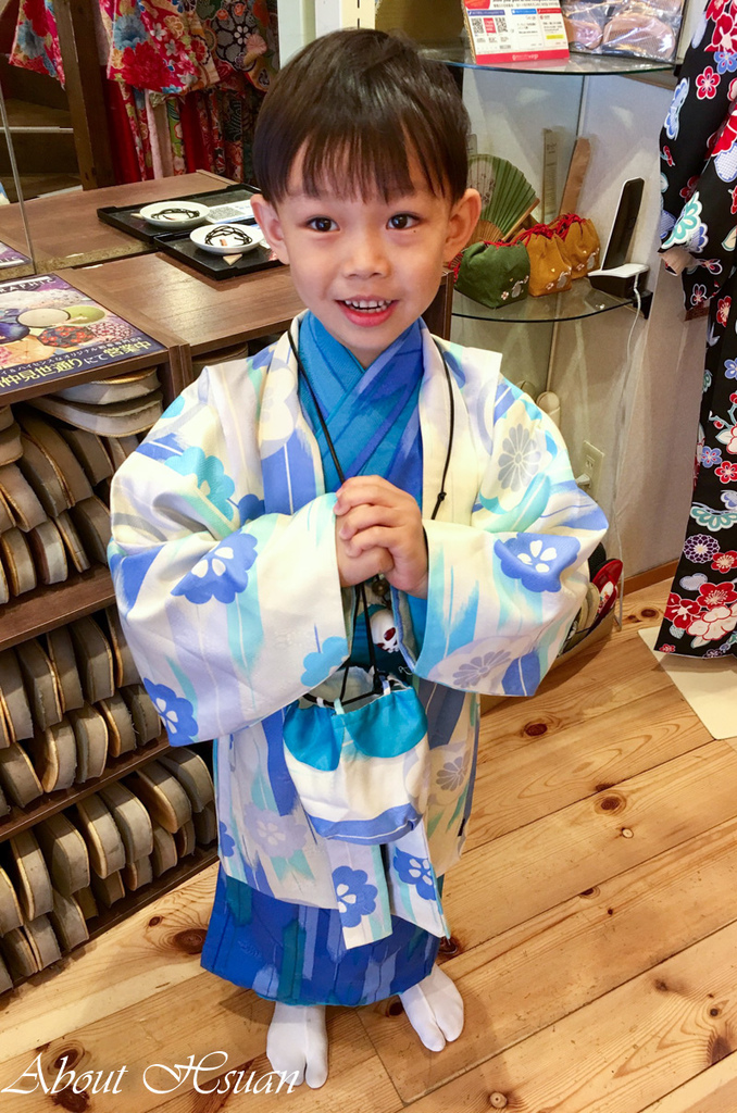 來日本就是要穿和服-分享淺草穿和服和台場鋼彈基地聲光秀