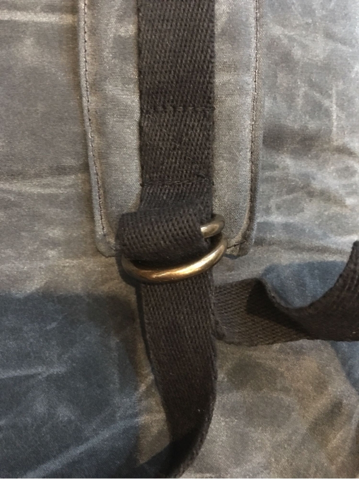 「波特開箱」Filson石蠟洗後背包及Saint Laurent真皮手環