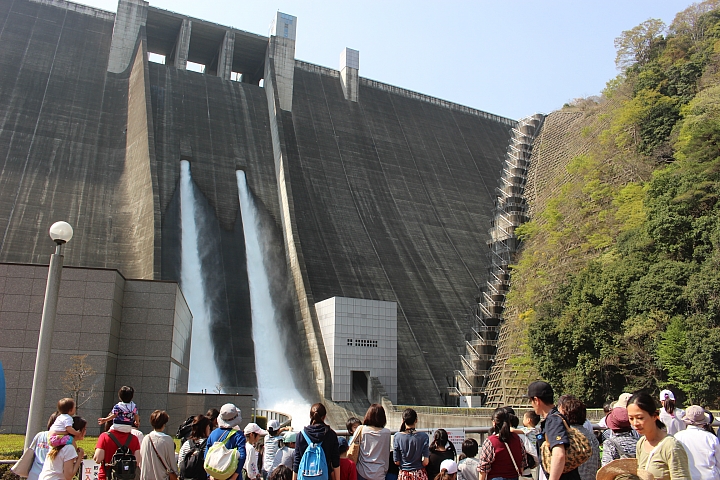 【神奈川縣・相模原市】到宮瀨水壩觀賞震撼力十足的觀光洩洪