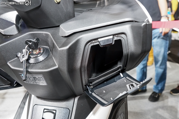 【五股重機展】刺激改款！KYMCO 光陽機車 XCITING 400S 正式登台！Downtown 350i Noodoe 儀錶板導入！