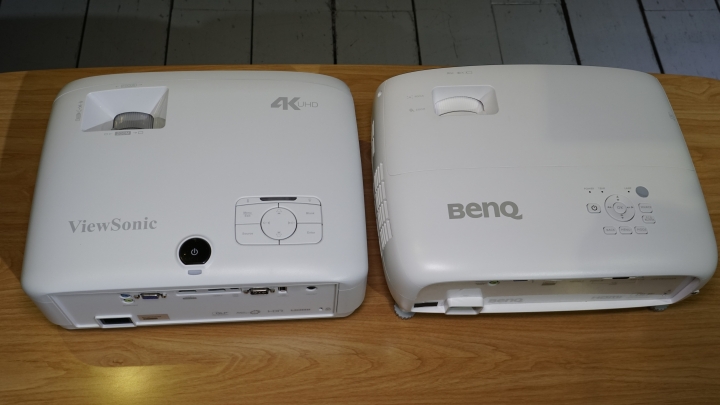 3000流明4K HDR投影機PK：BenQ TK800 VS. ViewSonic PX747-4k