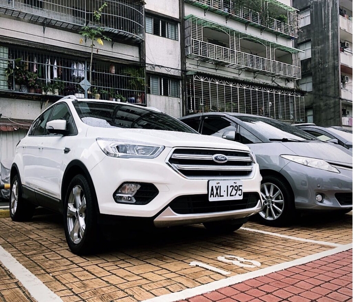 第二台福特-KUGA 4T開箱！