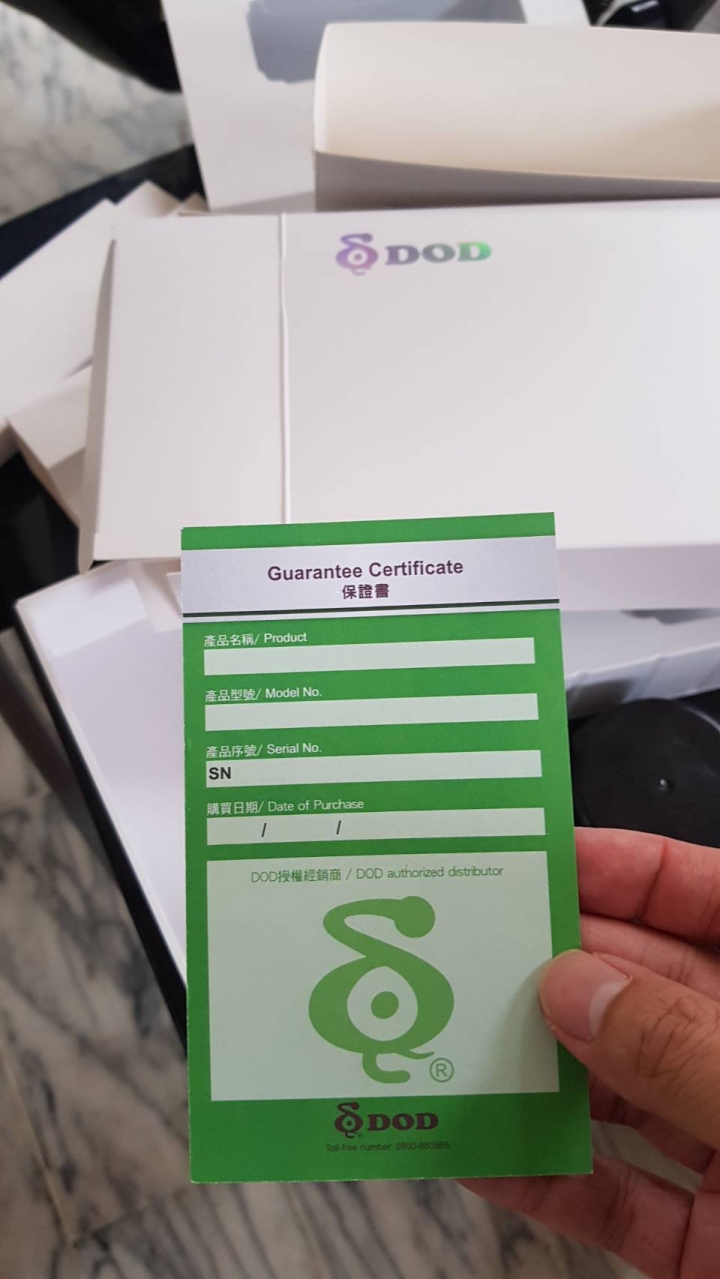 千萬不要買剛上市的DOD QR10前後鏡頭行車記錄器，客服也很糟