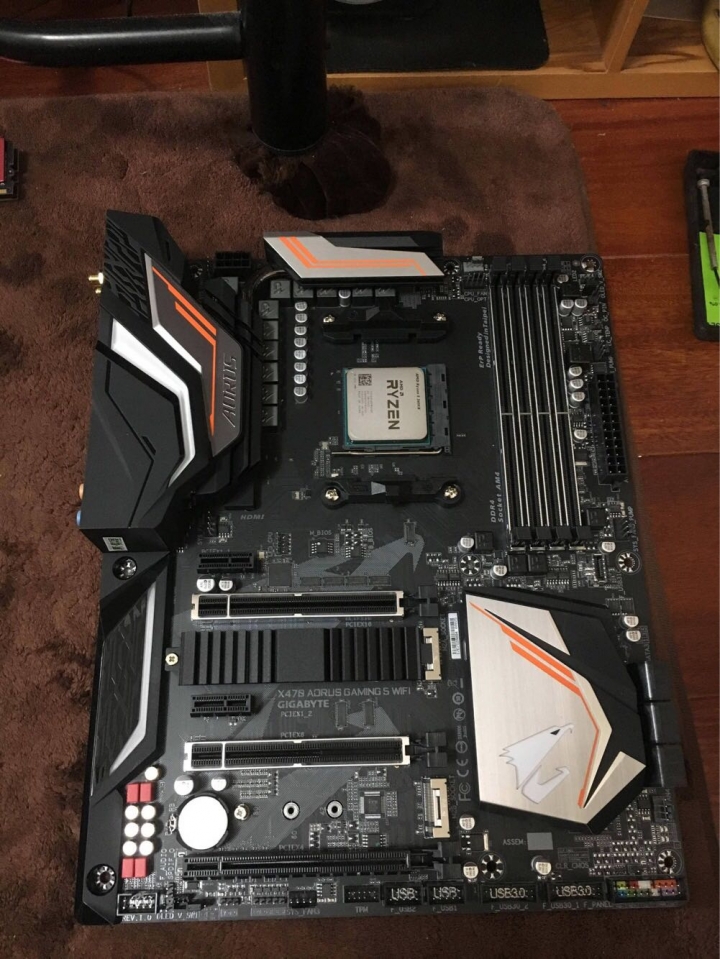 [開箱] 2600x+aorus x470+ADATA3200 +海盜船 小測試