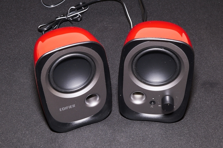 Edifier 漫步者 R12U 電腦喇叭 2件式