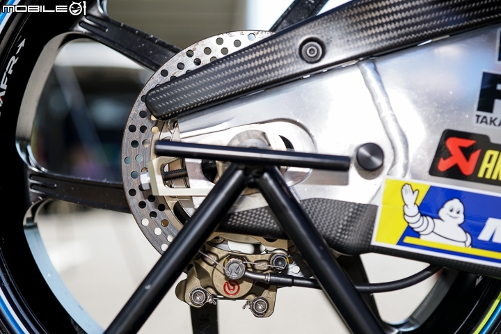 【採訪】SUZUKI MotoGP 工廠賽車 GSX-RR 到港！為 2018 台北重機展準備！