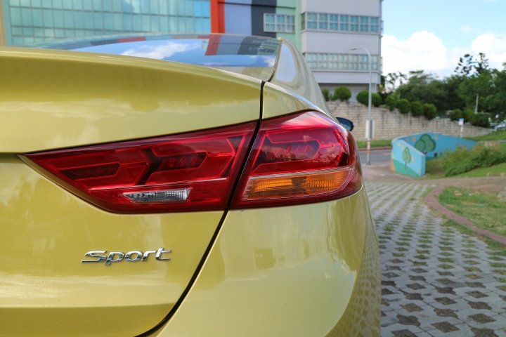 《Hyundai一試千金》ELANTRA SPORT試乘-熱血家用兩相宜