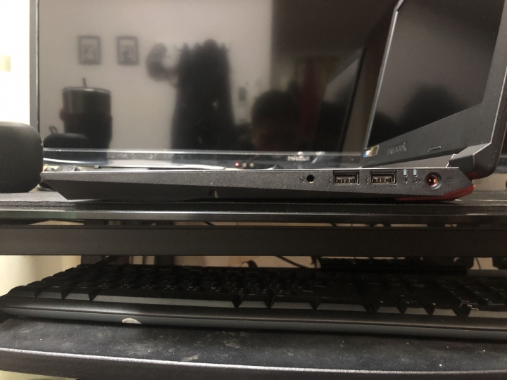 【全台首發開箱文】 第八代Acer Predator Helios 300 美國版 PH315-51-78NP