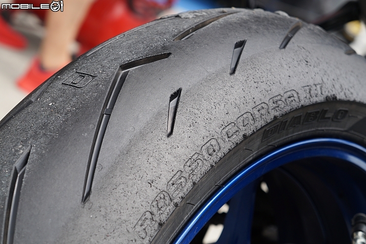 PIRELLI DIABLO ROSSO CORSA II 大鵬灣賽道新胎測試