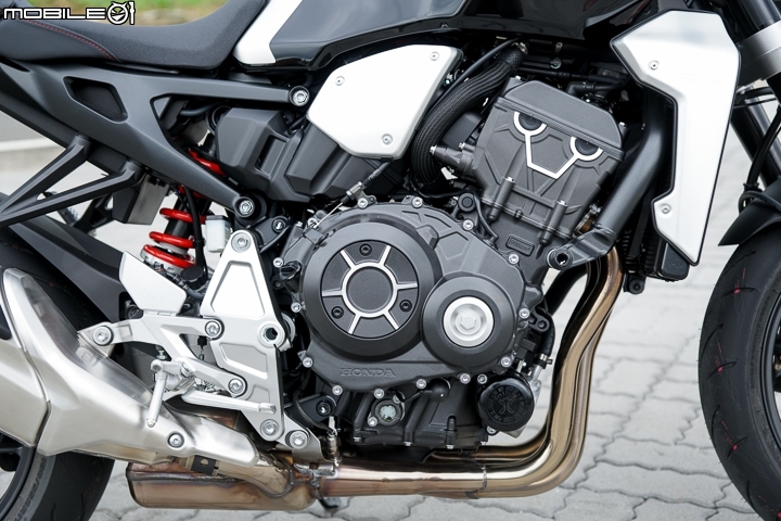 2018 Honda CB1000R 公路賽道試駕 展現極簡美學