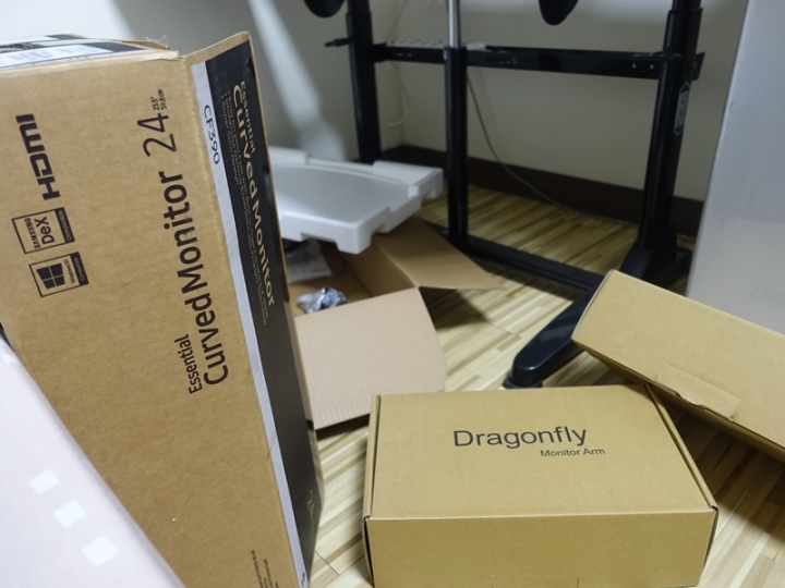 【開箱】隨身隨地帶得走的影音娛樂工作站！精英ECS LIVA Q口袋型迷你電腦！