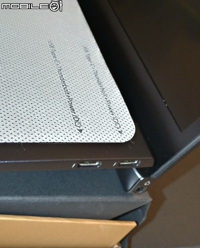 【Zenbook S 開箱】S出擊，女超人也心醉
