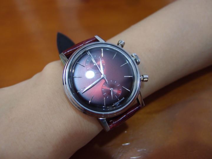 [開箱] Undone Watch 漸層紅 Urban Mystique Mars