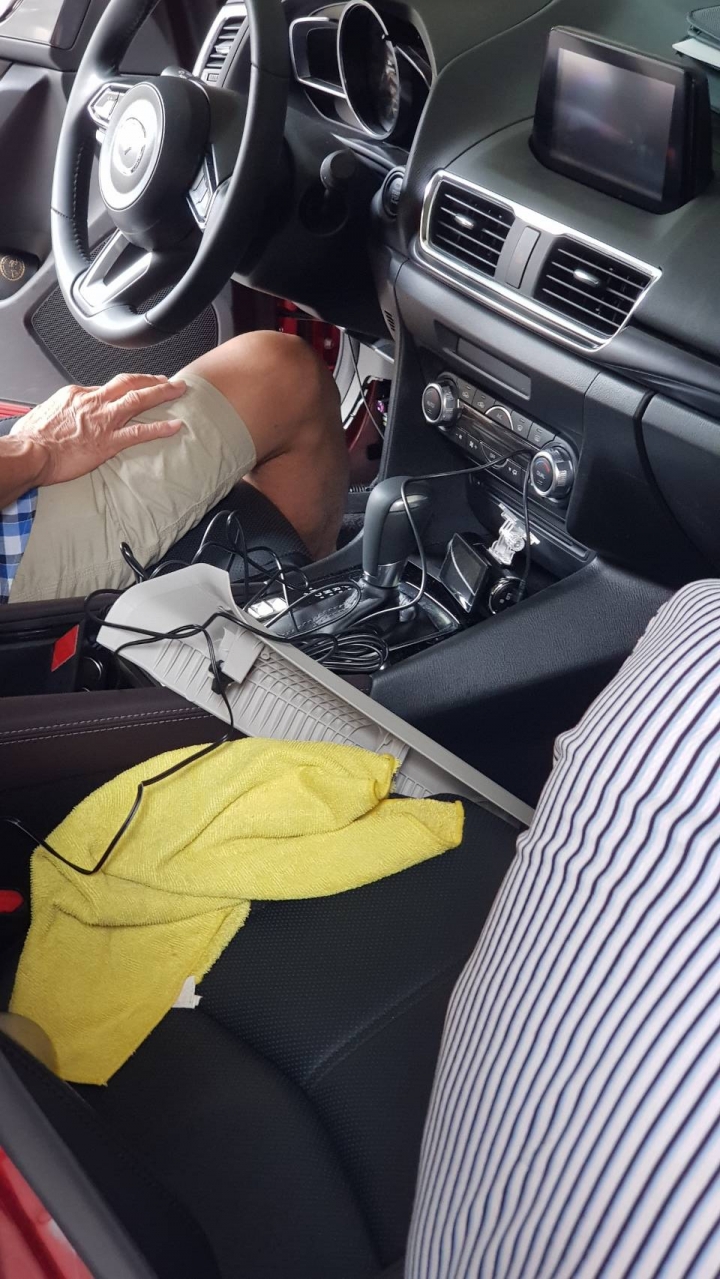千萬不要買剛上市的DOD QR10前後鏡頭行車記錄器，客服也很糟