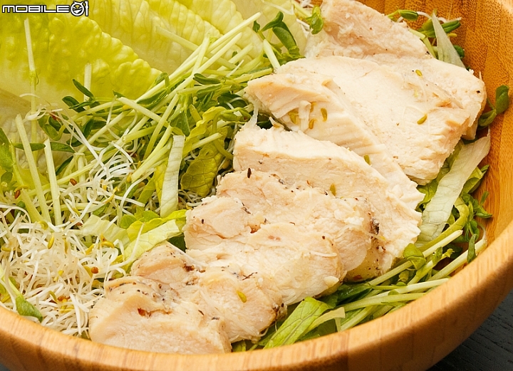 軟嫩雞肉沙拉完成品 軟嫩雞肉沙拉完成品