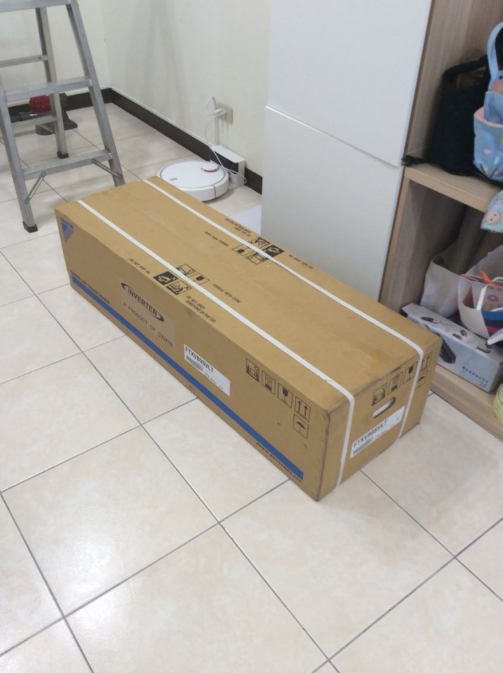 10-12坪客廳冷氣安裝大金大關