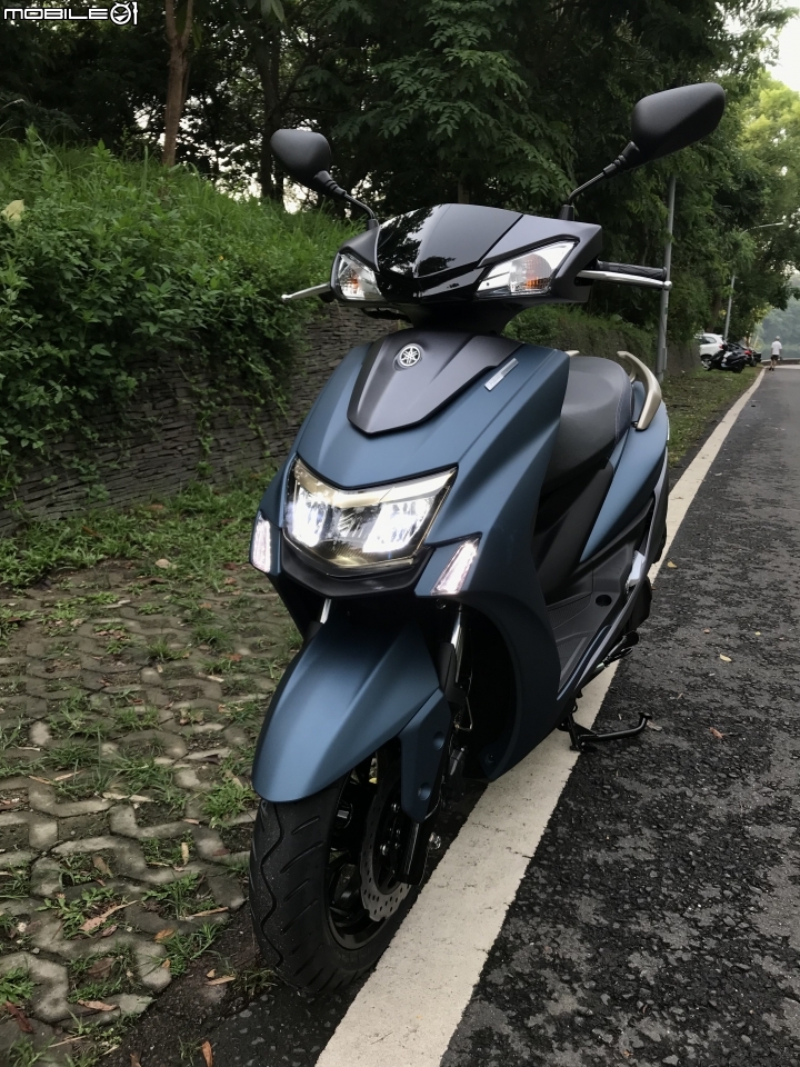 開箱 YAMAHA 五代勁戰 到手拉 包含這10來我所有過騎過 YAMAHA車系列