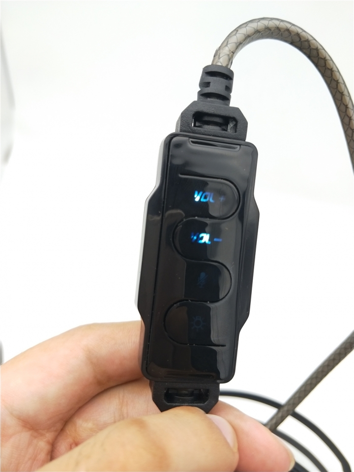 FANTECH HG11 RGB 7.1環繞立體聲電競耳機 簡單開箱