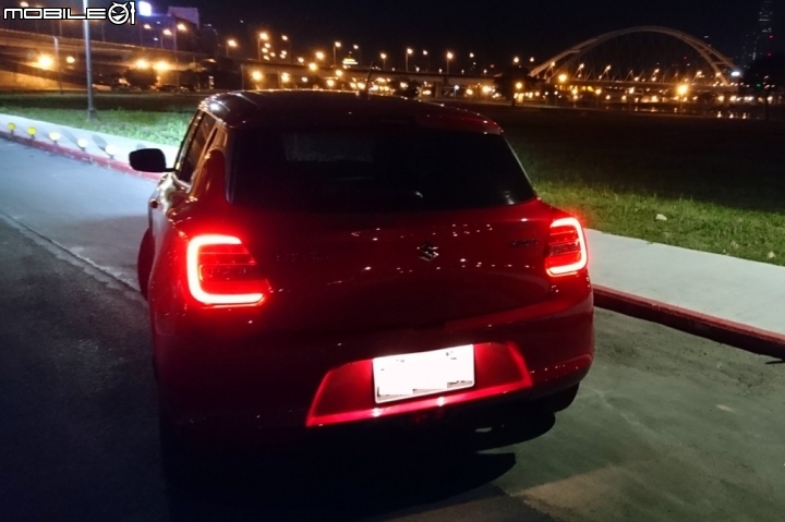 《體驗》SUZUKI SWIFT 1.0渦輪表現讓我驚艷