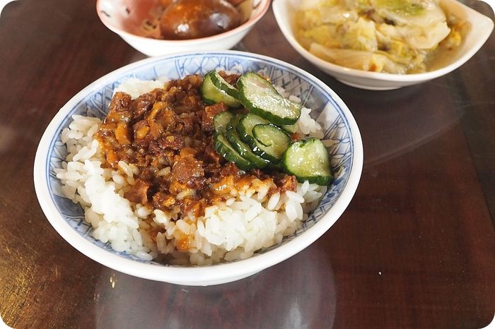 【宜蘭美食】懷念的阿嬤味道,三代媳婦魯肉飯!