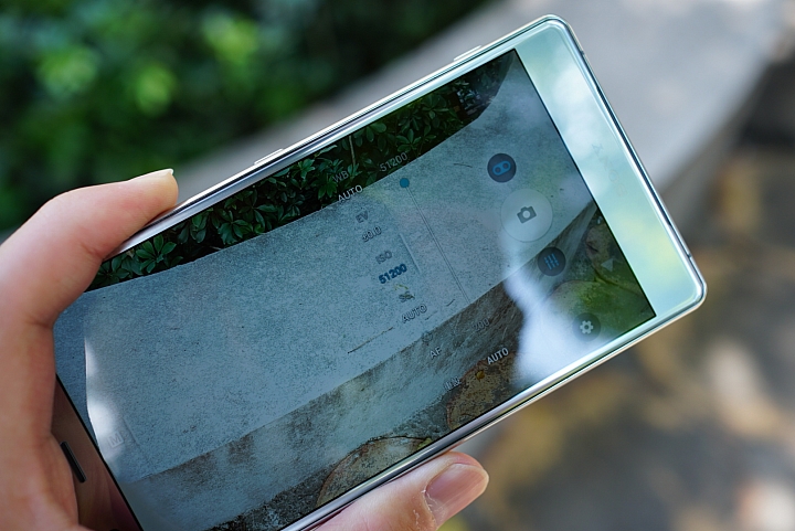 滿滿的黑科技？Xperia XZ2 Premium開箱實拍測試！