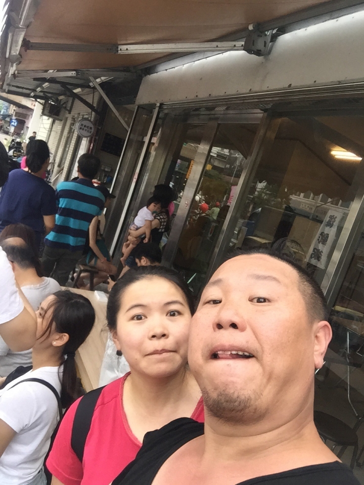 各位大嬸喔，no,是大神才對，請幫我ps