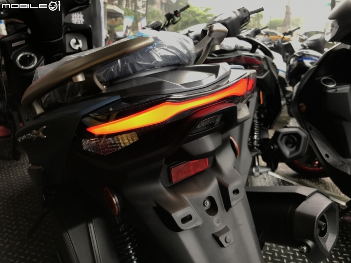 開箱 YAMAHA 五代勁戰 到手拉 包含這10來我所有過騎過 YAMAHA車系列