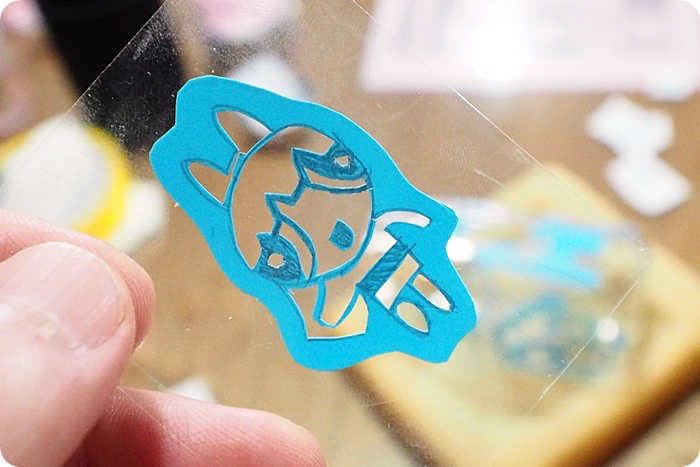 完全不一樣的親子DIY，磨砂玻璃杯，療癒天氣瓶，小男孩最愛的紙飛機推進器，就在宜蘭大風吹手作館！