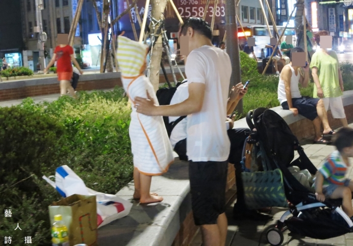 水舞點亮台北建成圓環&寧夏夜市@散步台北.藝人詩攝