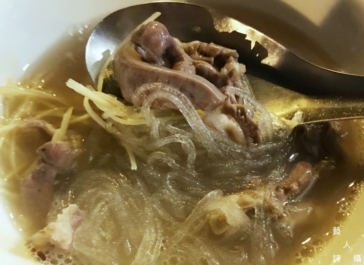 台南“噢但”排隊古早味.阿明豬心冬粉@食在台南.藝人詩攝
