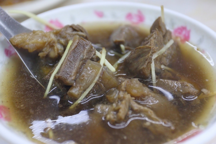 [台南][東區] 老邱羊肉爐 ~ 高CP老牌名店搬新家啦~