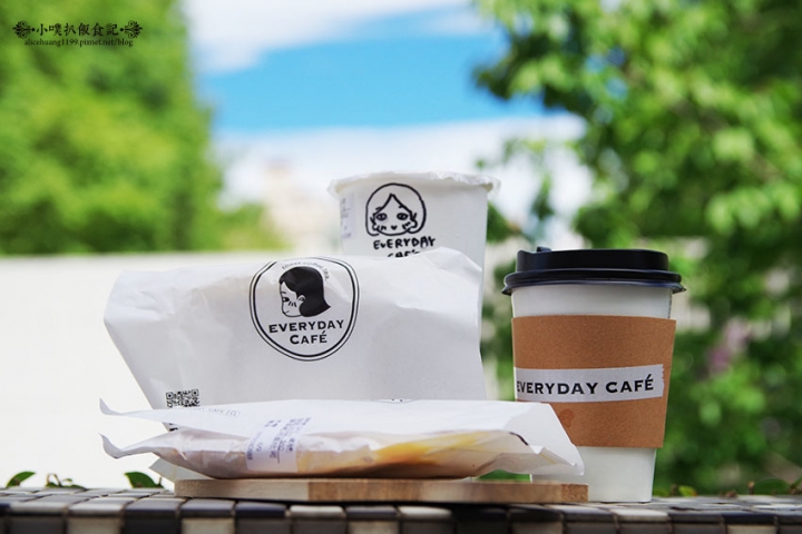 【中和早午餐】『EVERYDAY CAFE 』近永安市場站/手作吐司/咖啡.茶/排隊美食/近期推出晚間限定吃飽飽吐司