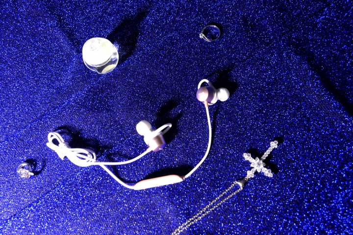 [開箱評測]NUARL NB20c-PG 入耳式藍牙耳機～重量12g～VGP2018