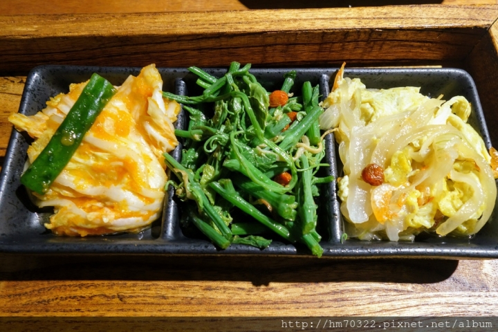 『新北美食』- 鶯歌區重慶街.喝茶天TEADAY / 鶯歌老街 / 茶餐廳