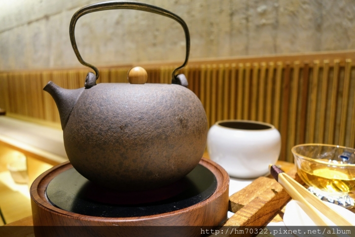 『新北美食』- 鶯歌區重慶街.喝茶天TEADAY / 鶯歌老街 / 茶餐廳