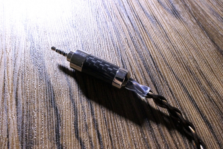 [開箱評測]漢聲 AEGIS 4wire 耳機升級線～單晶銅里茲線材＋單晶金銀合金導體～