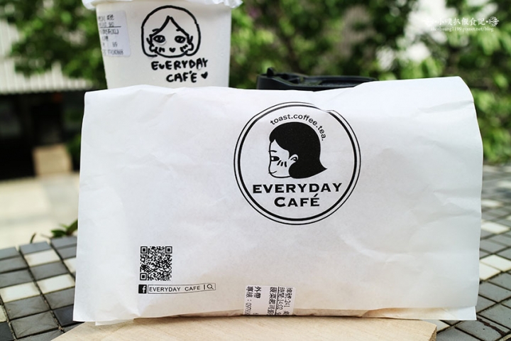 【中和早午餐】『EVERYDAY CAFE 』近永安市場站/手作吐司/咖啡.茶/排隊美食/近期推出晚間限定吃飽飽吐司